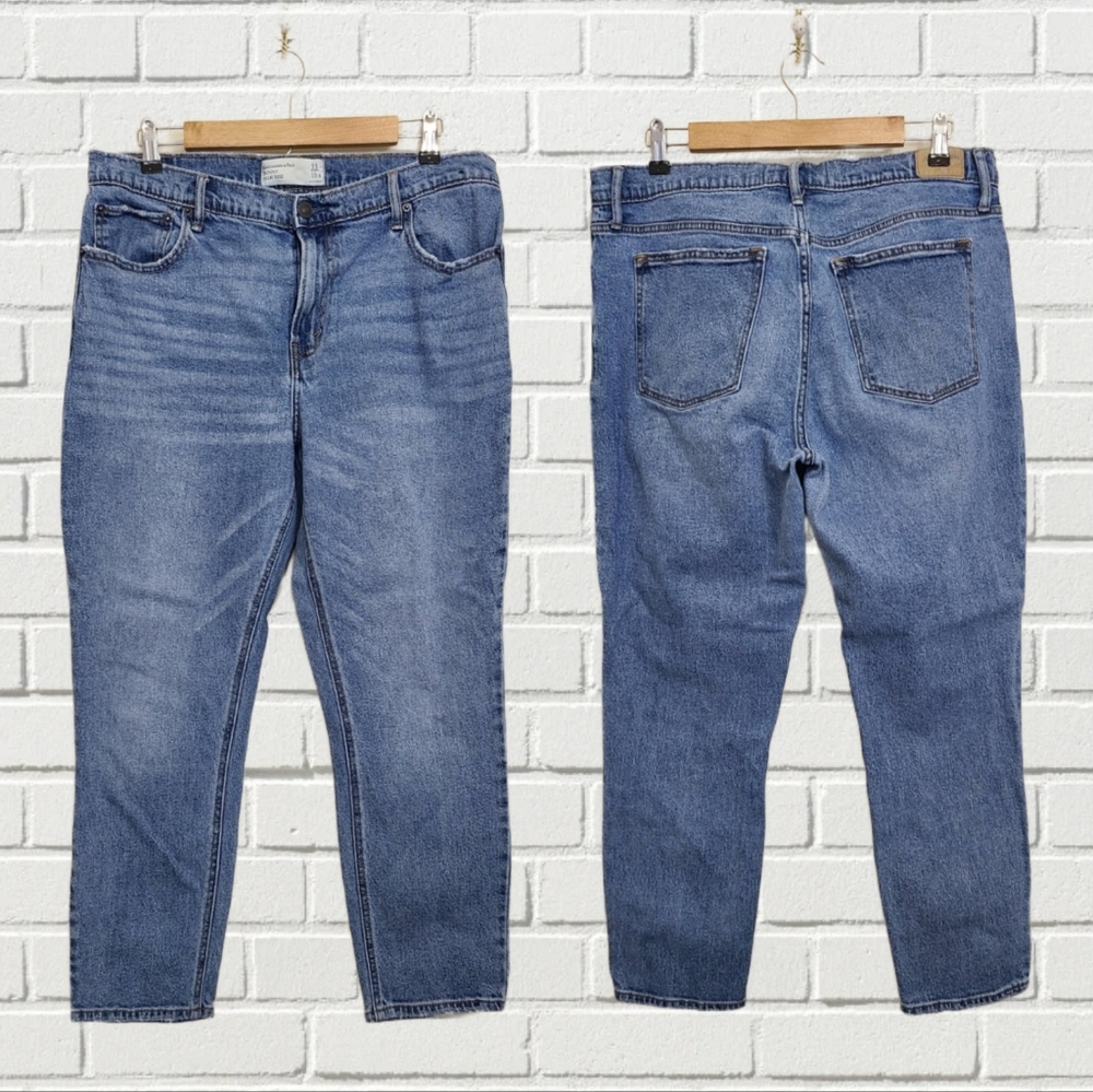 Abercrombie & Fitch Skinny High Rise Jeans in Size 16